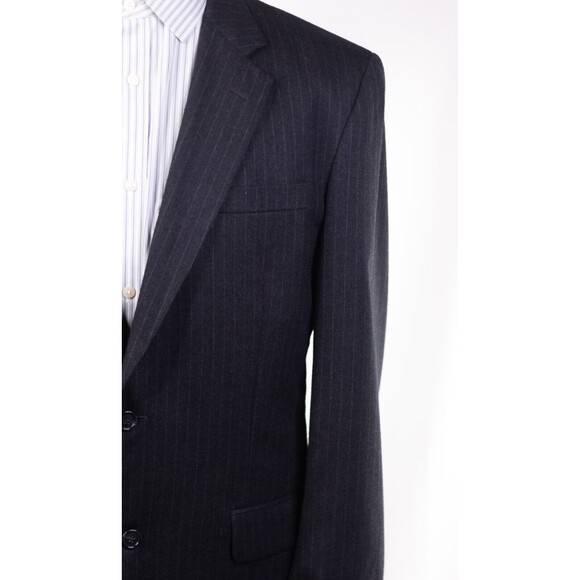 Jos A Bank Gray striped 2-piece suit men size 42L Pleated pants sz - Picture 5 of 16
